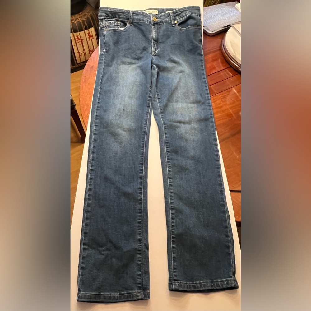 Ann Klein slim straight jeans